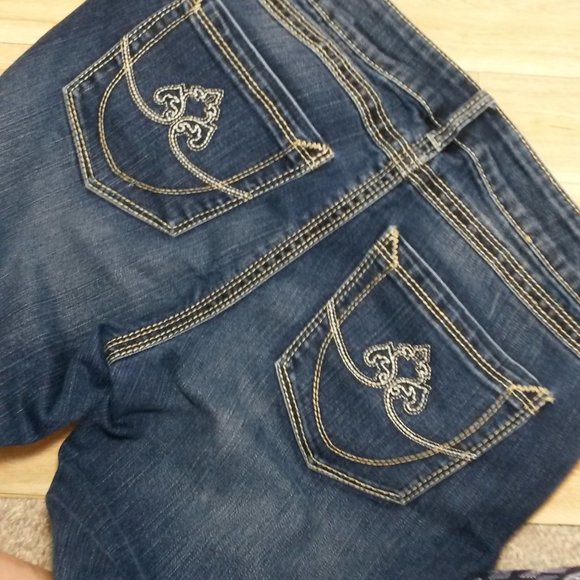 Revolution Brookes Dark Faded wash Jeans - Picture 5 of 7